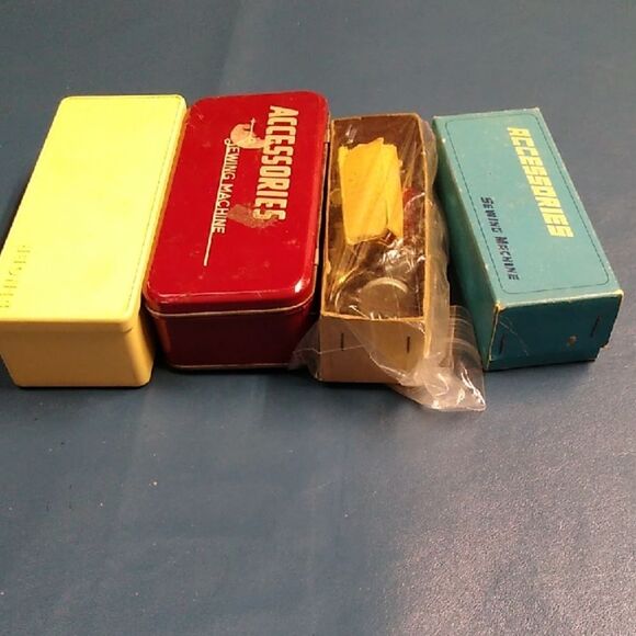 Sewing Machine Accessories Boxes Set - Picture 1 of 6
